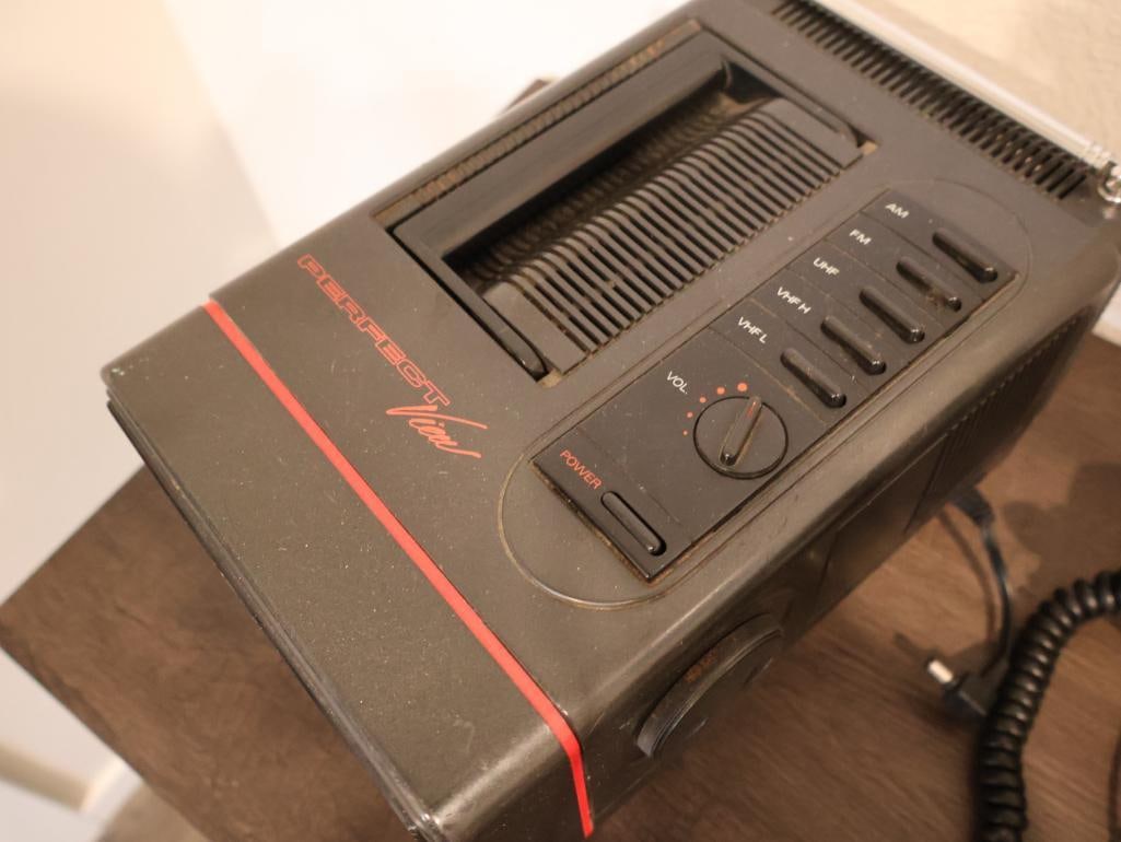 1980s Magnavox portable CRT television and a Electric Model 500 rotary telephone - 7