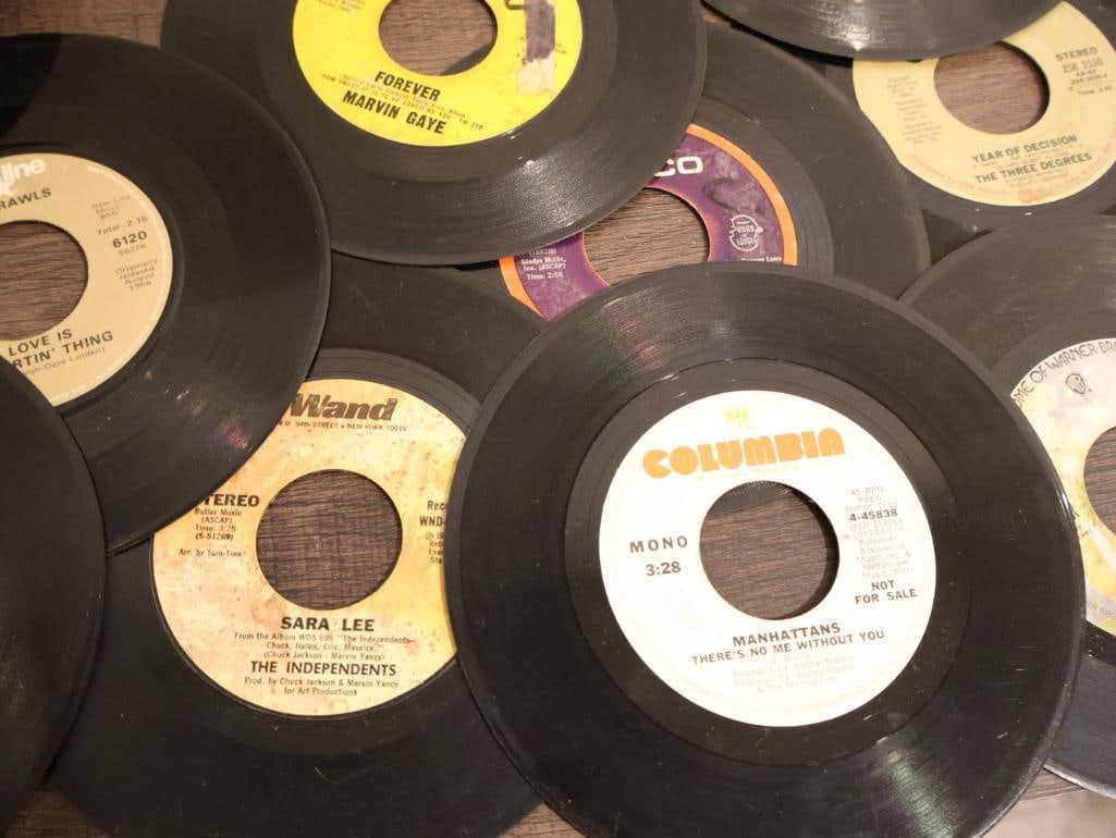 Collection of 7-inch vinyl records 45 RPM - 5
