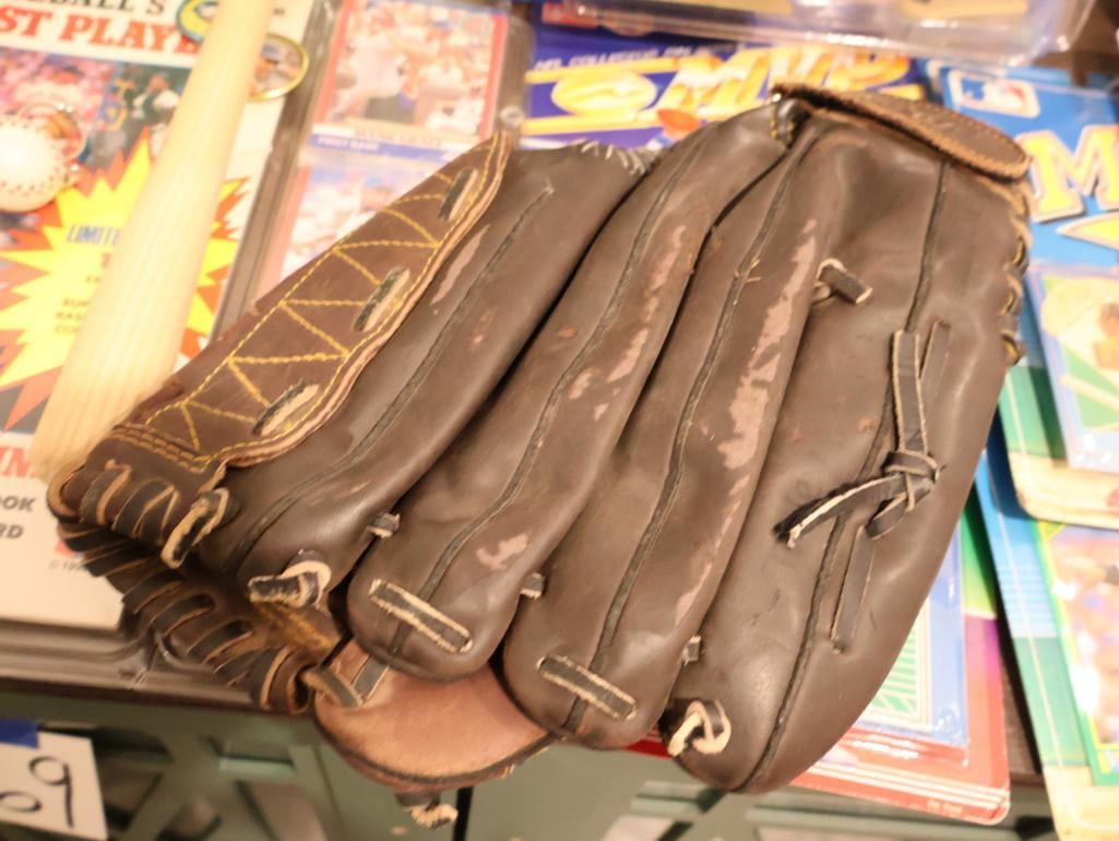 Collection represents a snapshot of the "Junk Wax Era" - 7