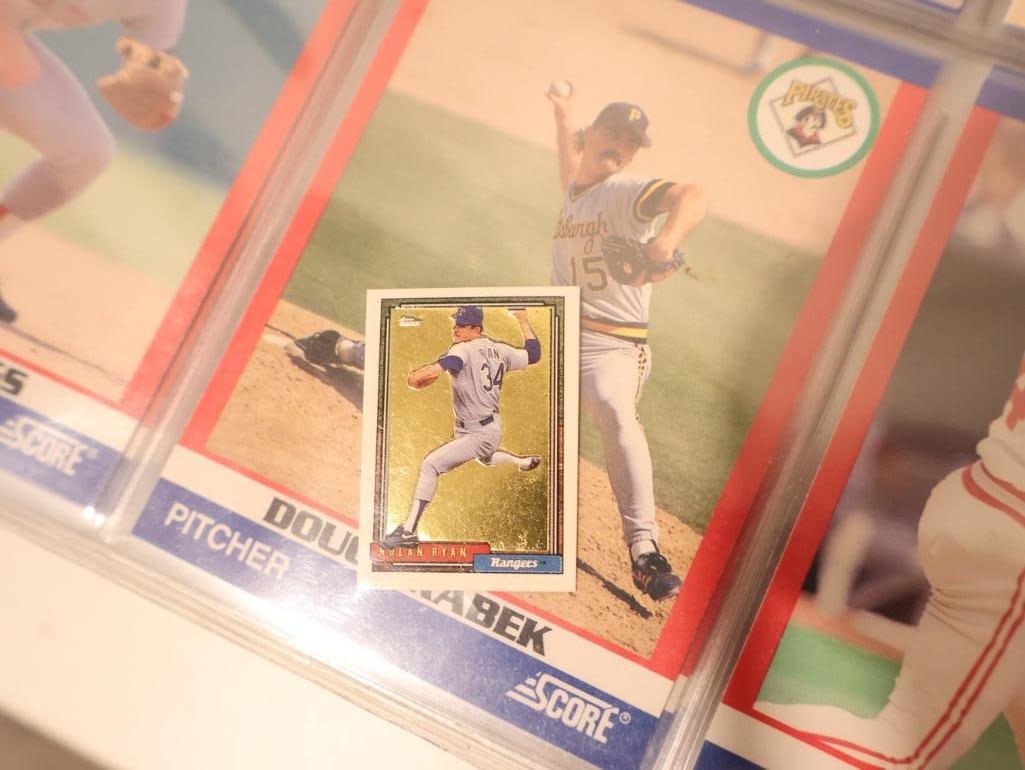 Vintage Collectors Baseball Card Album Filled with cards - 8