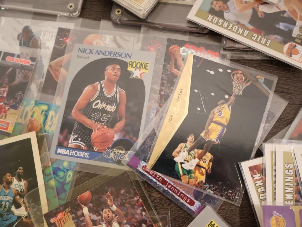 Large collection of vintage basketball cards Including Many Rookie Cards - 16