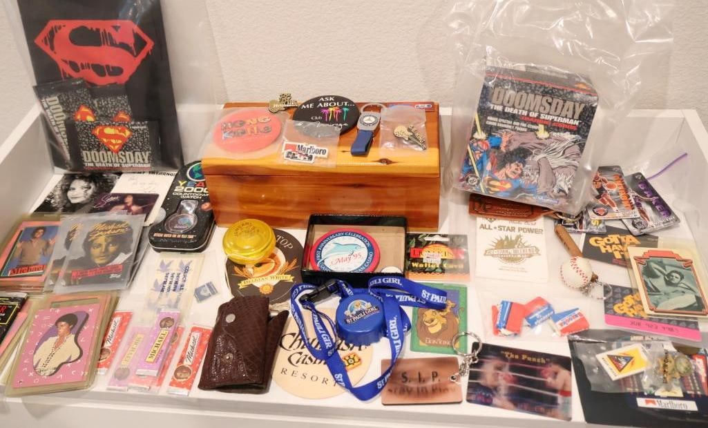 Large Assortment of Collectibles (1 of 15)