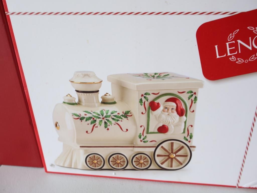 Five Boxed Lenox Decor - 3