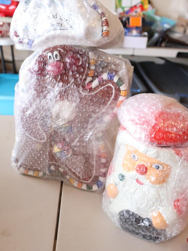 Thomas Kinkade Wreath and Christmas Decor - 10