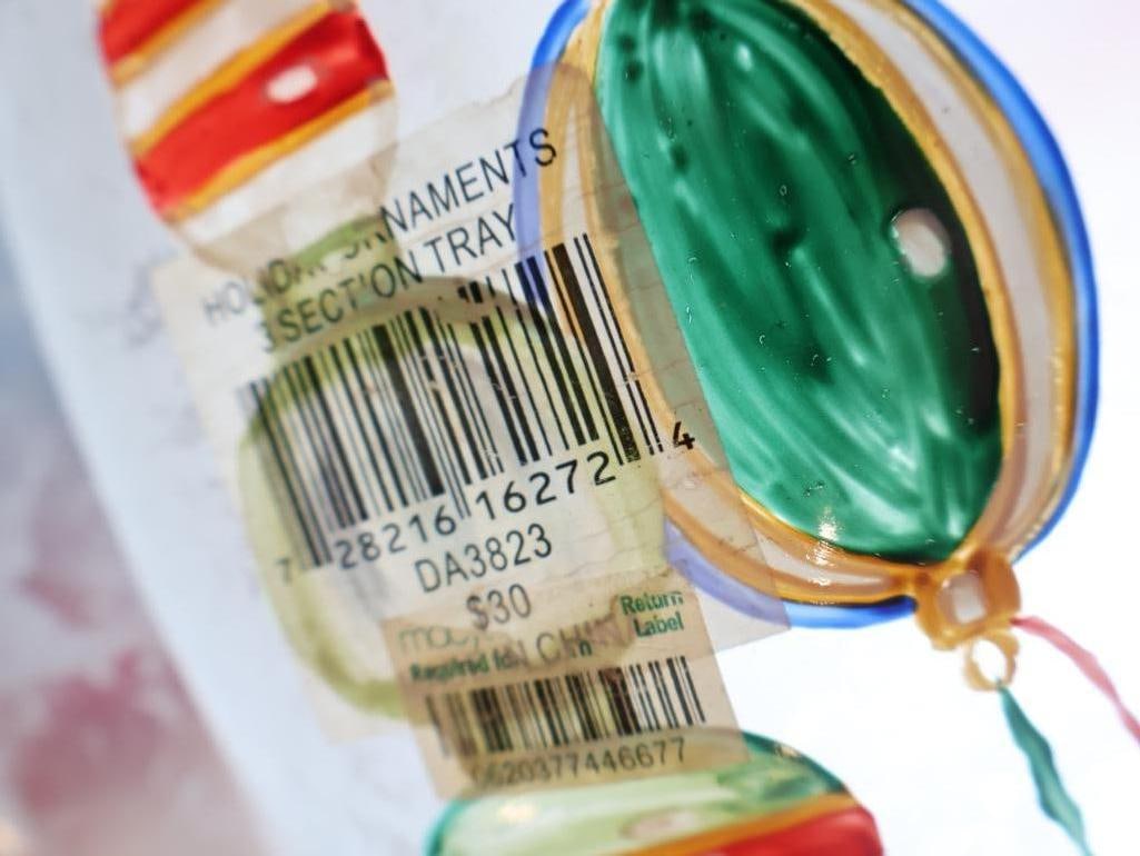 Thomas Kinkade Wreath and Christmas Decor - 5