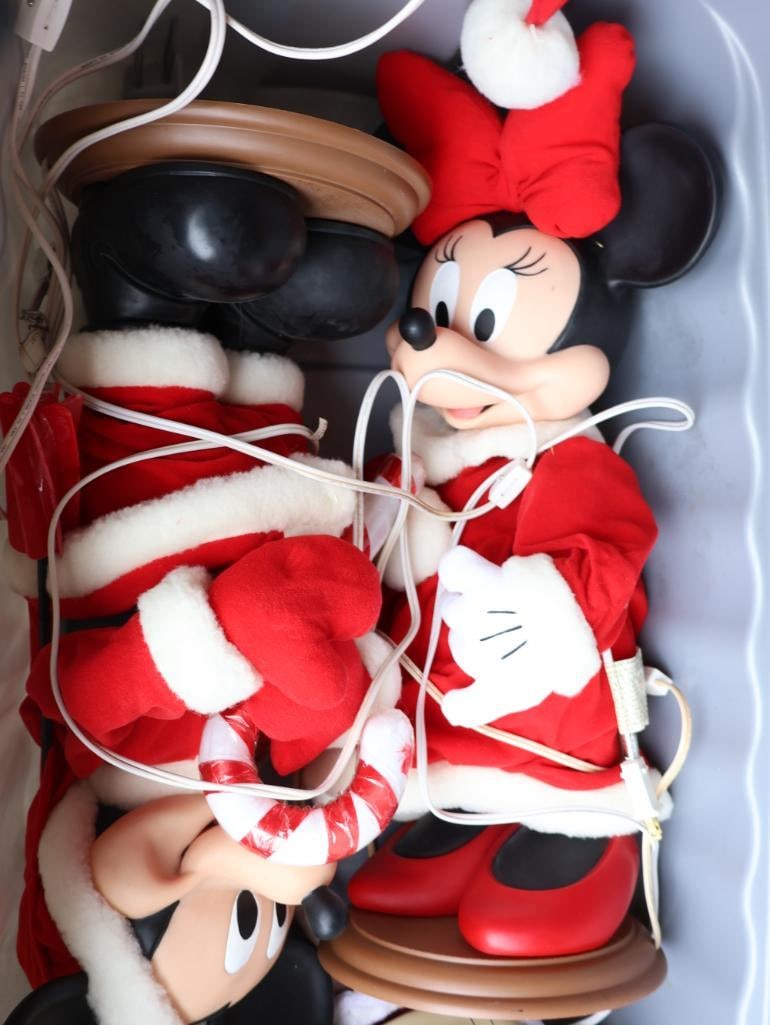 Five Large Disney and Looney Toons Holiday Animatronics - 4