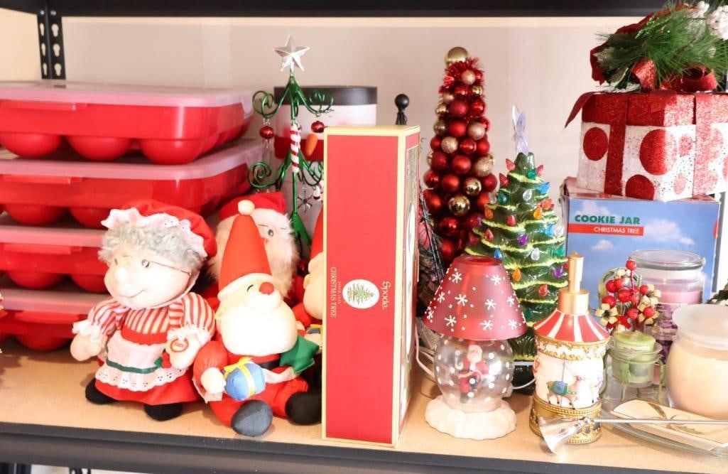 Ornament Organizers and Various Holiday Decor (1 of 10)