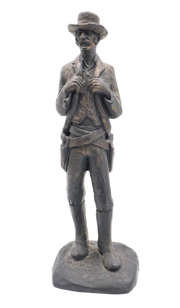 Vintage Michael Garman Western Statue Gunfighter/Cowboy (1 of 12)