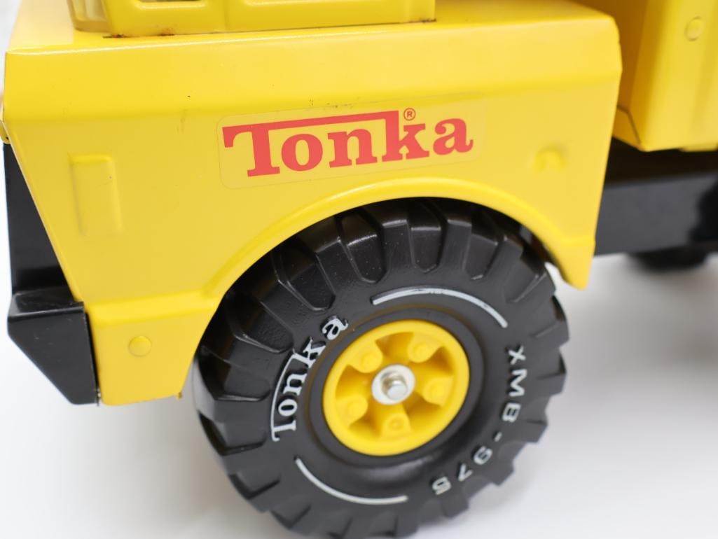 Vintage Large Metal Tonka Dump Truck - 4