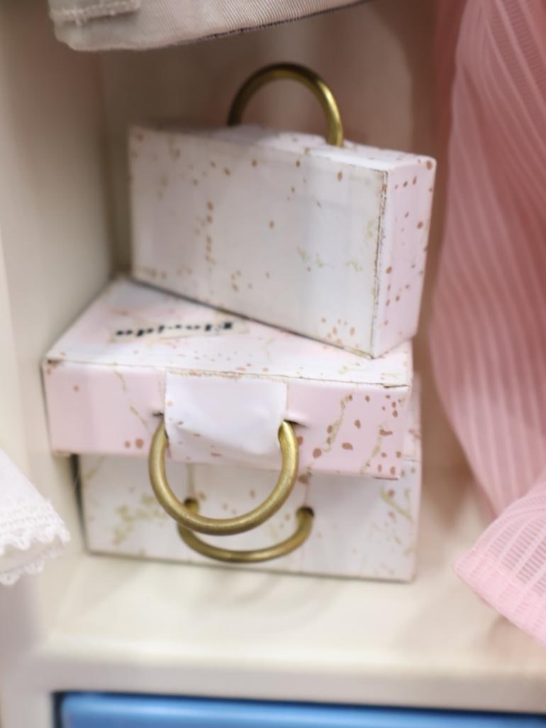 Extensive Collection of Vintage Barbie Dolls and Accessories with Case - 15