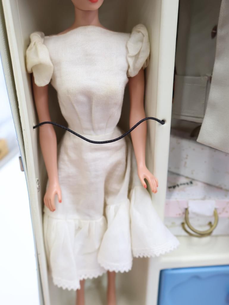 Extensive Collection of Vintage Barbie Dolls and Accessories with Case - 4