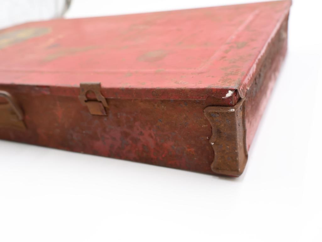 Vintage 1930's Gilbert Erector Set - 4