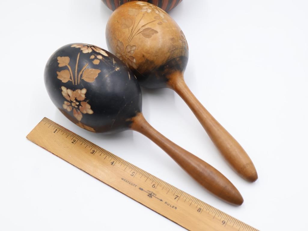 Vintage Gourd Decor, Wire Mesh Tray and Recipes - 2