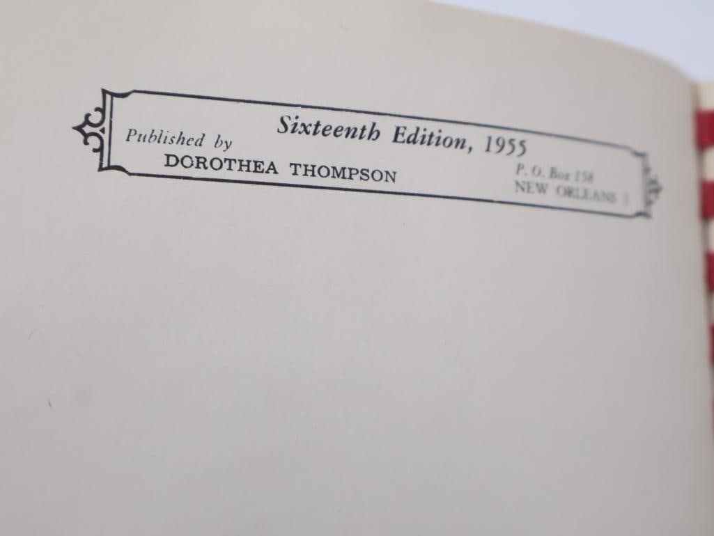 Vintage Gourd Decor, Wire Mesh Tray and Recipes - 9