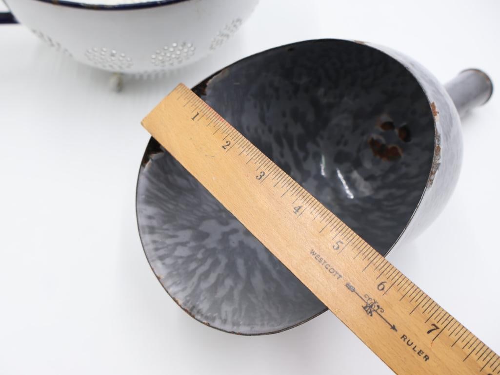 Vintage White Enamel Colander and Grey Graniteware Scoop - 3