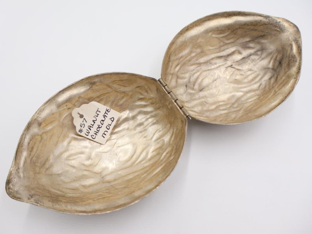 Vintage Shamrock Ice Cream Mold and Chocolate Nut Mold - 7