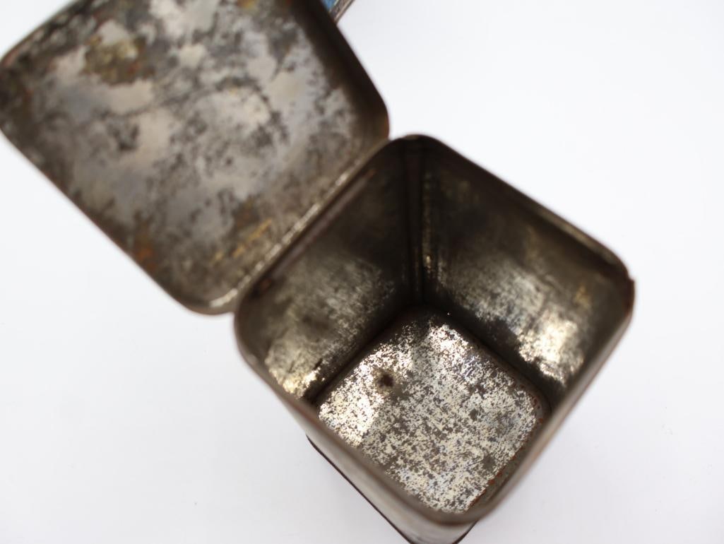 Two Monarch Vintage Cocoa and Tea Tins - 7