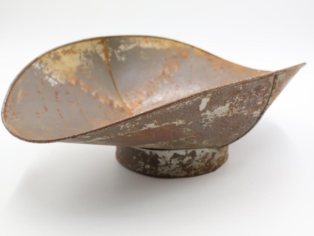 Pair of Vintage Scale Pan/Trays - 9