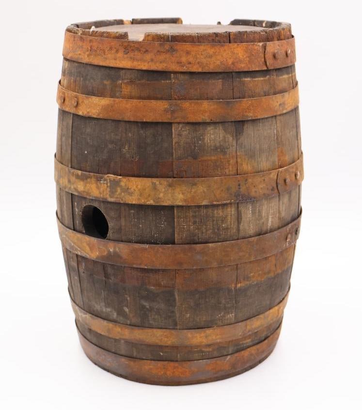 Small Antique Oak Beer Barrel: Great small piece to accent piece to add to your collection/decor! At just about 16" tall, this piece can be used to elevate pieces or add a nice rustic touch. Has cork where spigot would be