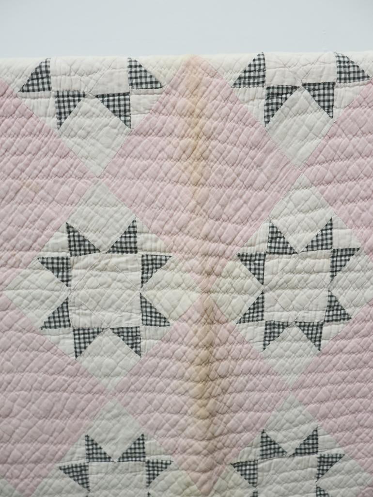 Vintage Handmade Patchwork Star Quilt - 2