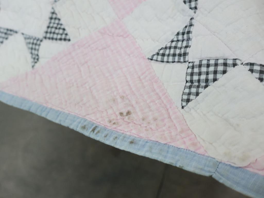 Vintage Handmade Patchwork Star Quilt - 5