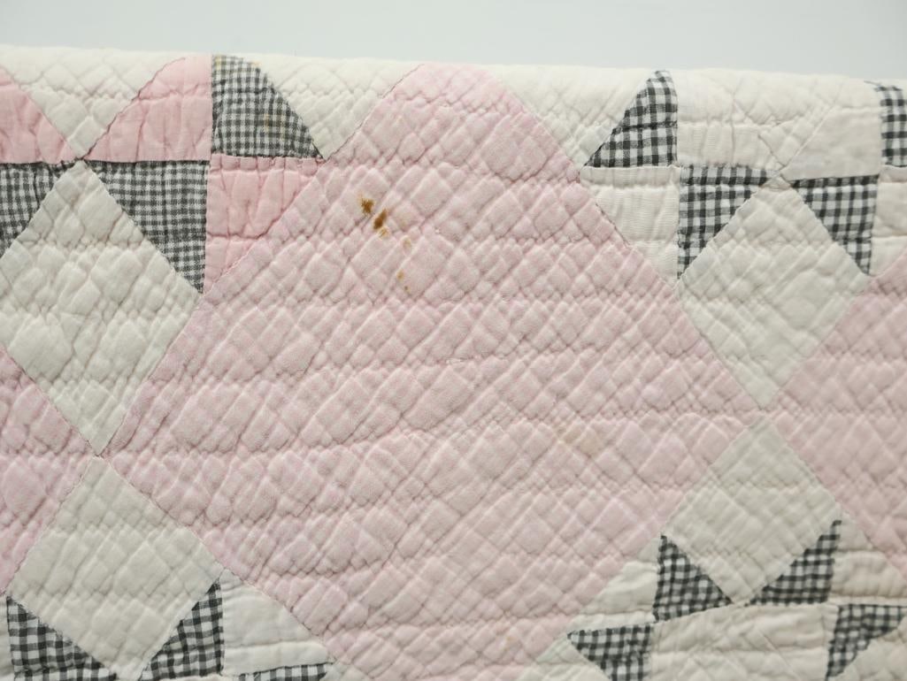 Vintage Handmade Patchwork Star Quilt - 7