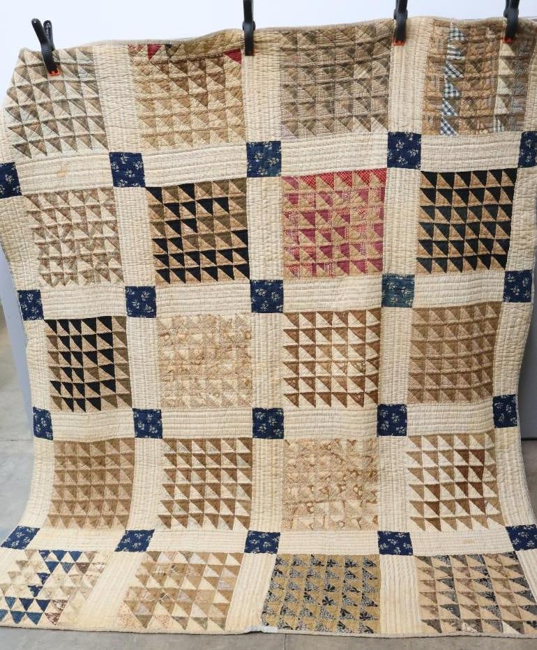 Antique Handmade Patchwork Quilt (1 of 16)