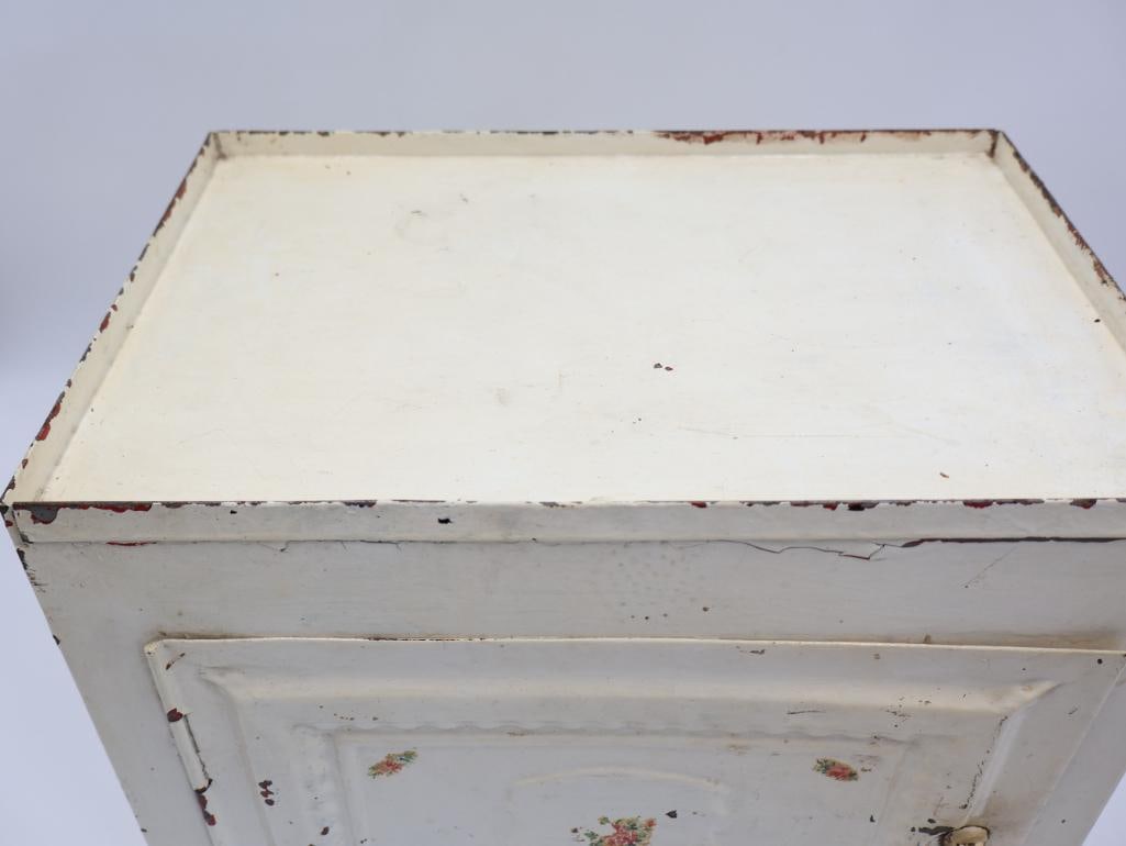 Vintage Metal Bread Box/Fruit Shelf - 4