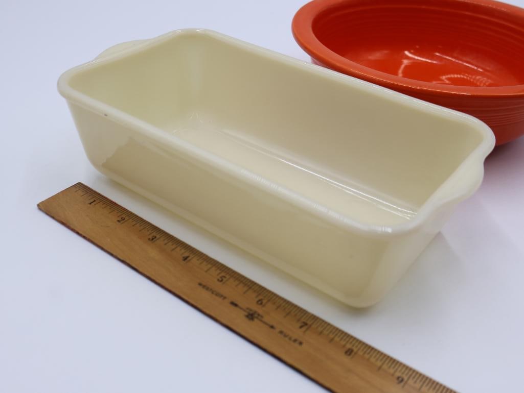 Vintage Vibrant Red-Orange Fiestaware Large Bowl and Fire King Glass Bread Pan - 4
