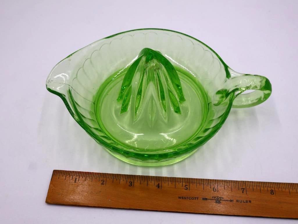 Vintage Uranium Green Glass Juicer - 2