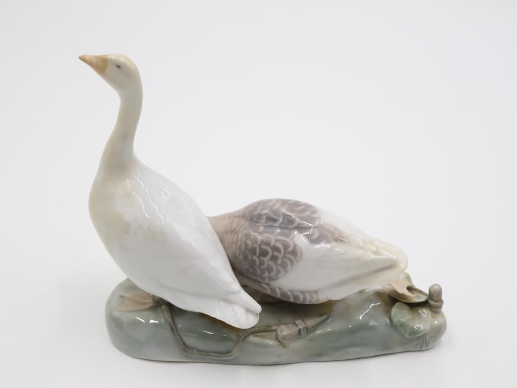 Vintage Royal Copenhagen Two Geese Figure - 4