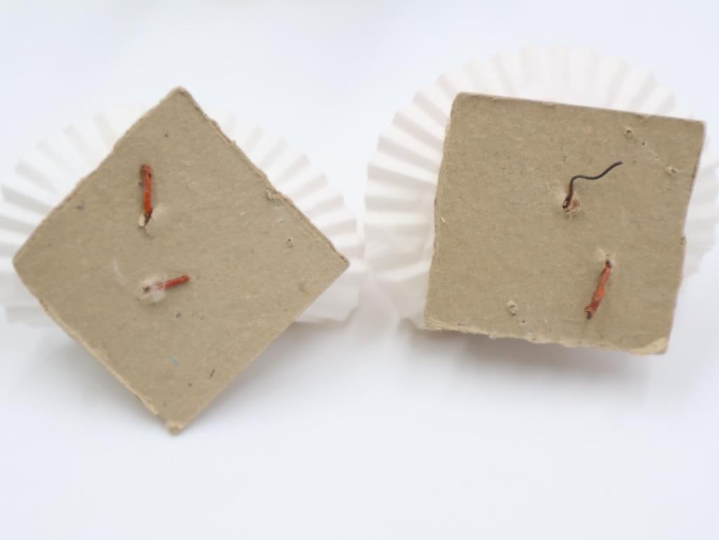 Vintage Wooden Bead Crow Toy and Two Puffball Chicks - 5