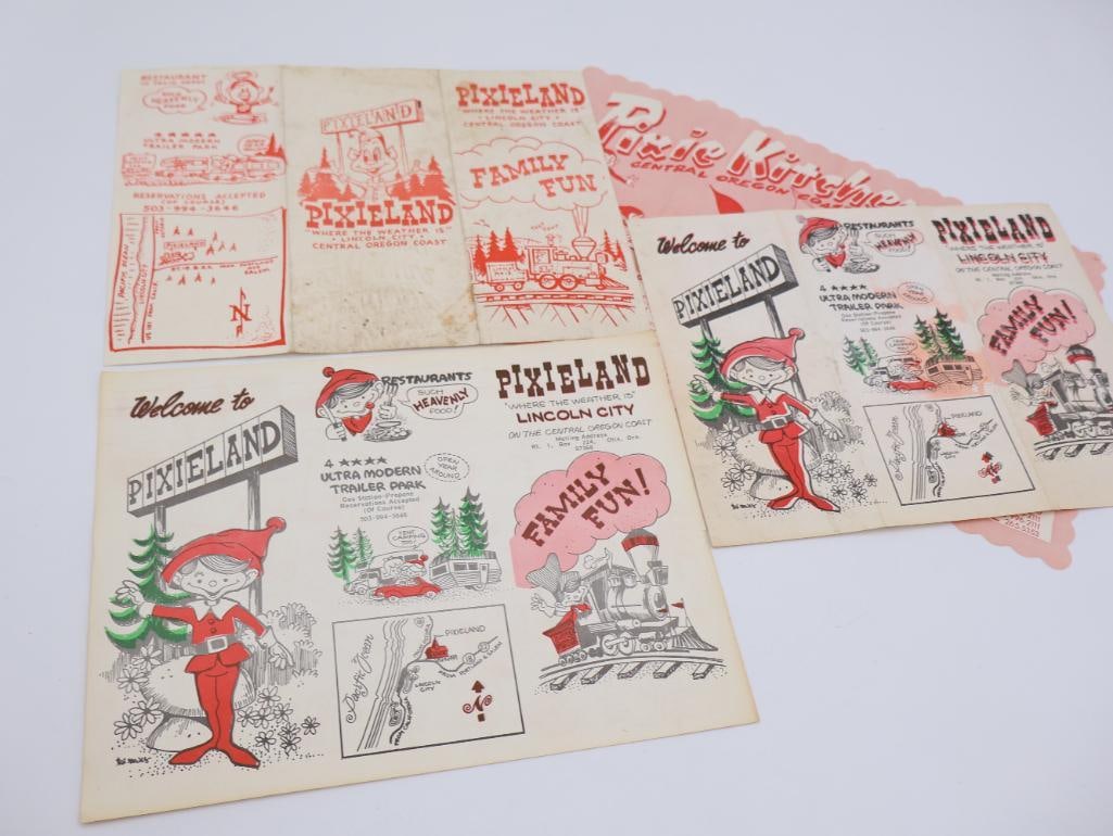 Collection of Vintage Pixieland Oregon Souvenirs - 12