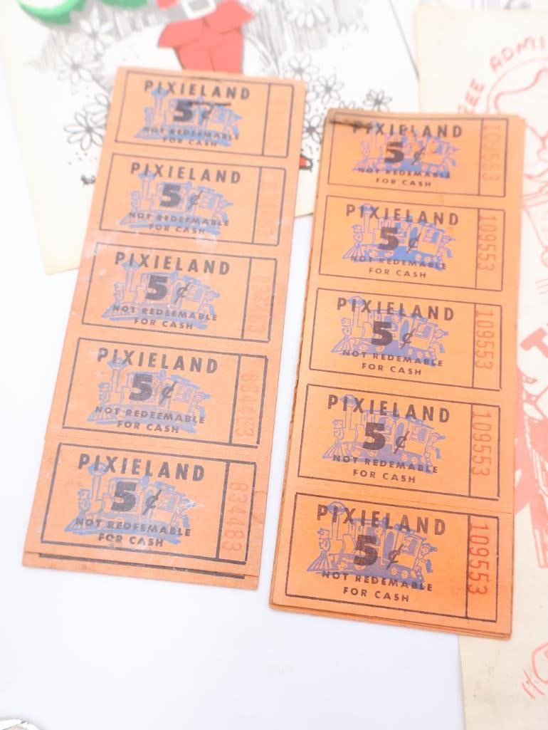Collection of Vintage Pixieland Oregon Souvenirs - 5