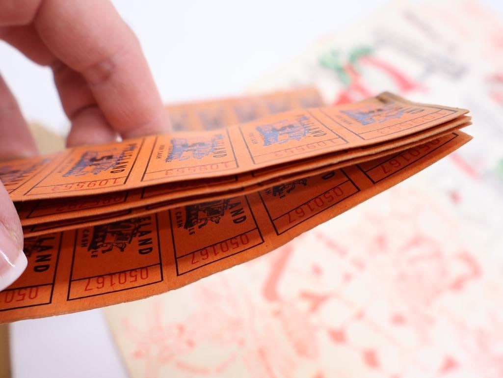 Collection of Vintage Pixieland Oregon Souvenirs - 6