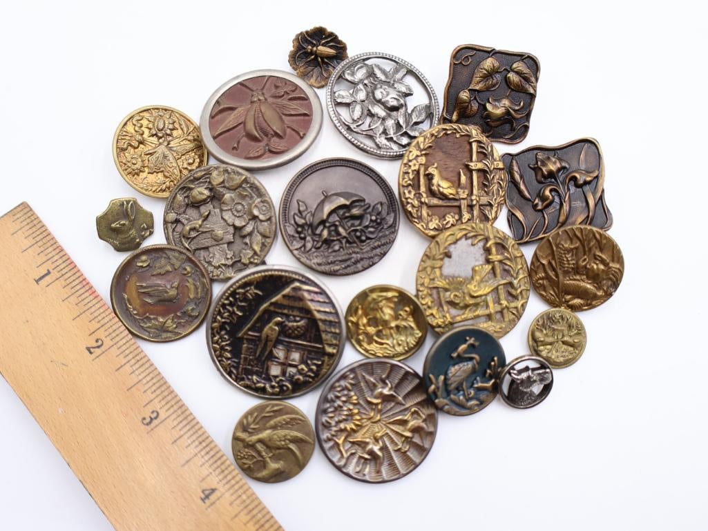 Antique Birds and Bugs Metal Picture Buttons - 2