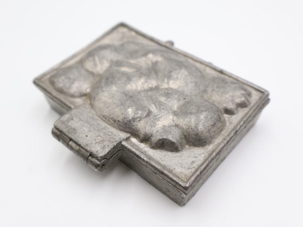 Pair of Vintage Card Ice Cream Molds - 8