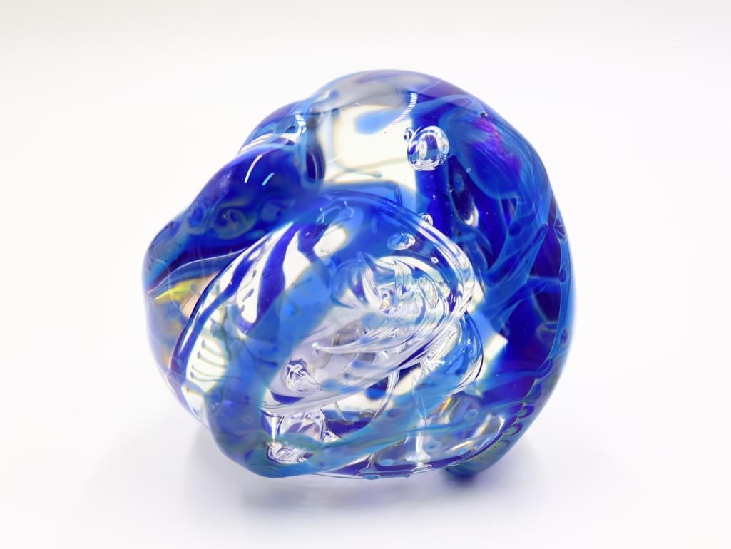 Pair of Jim Karg Ribbon Art Glass Paper Weights - 4