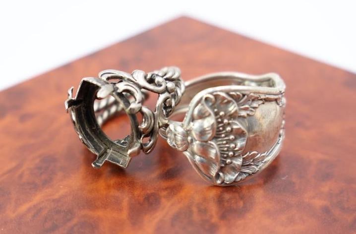 Two Sterling Adjustable Rings: Marked Sterling, a Floral Spoon Ring and a Blank adjustable Ornate Filigree Ring