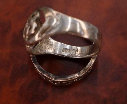 Two Sterling Silver Knot Rings - 4