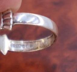 Two Sterling Silver British Isles Rings - 8