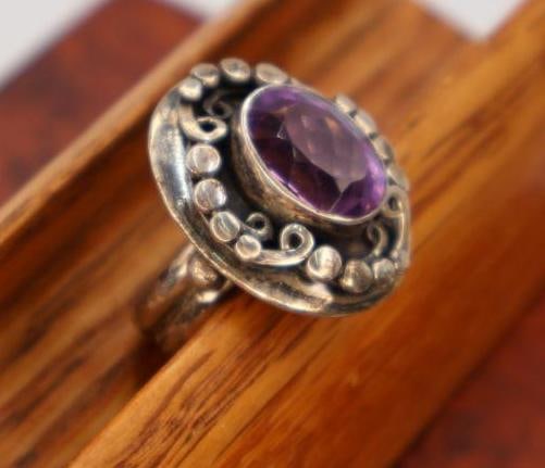 Sterling Silver Bohemian Amethest RIng - 4