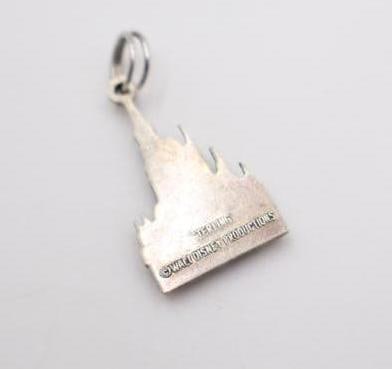 Sterling Silver Disneyland and Vintage Dumbo Charm Bracelet - 4