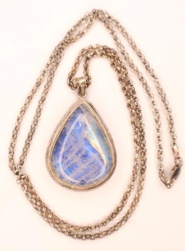 Lovely Moonstone Sterling Silver Necklace - 2