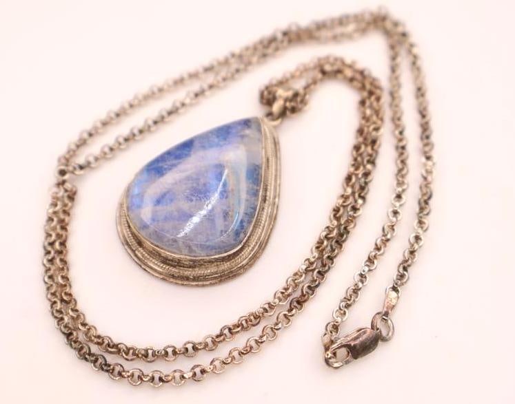 Lovely Moonstone Sterling Silver Necklace - 3