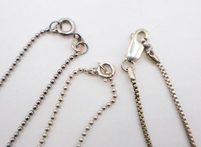 Three Sterling Silver Necklaces and Pendants - 5