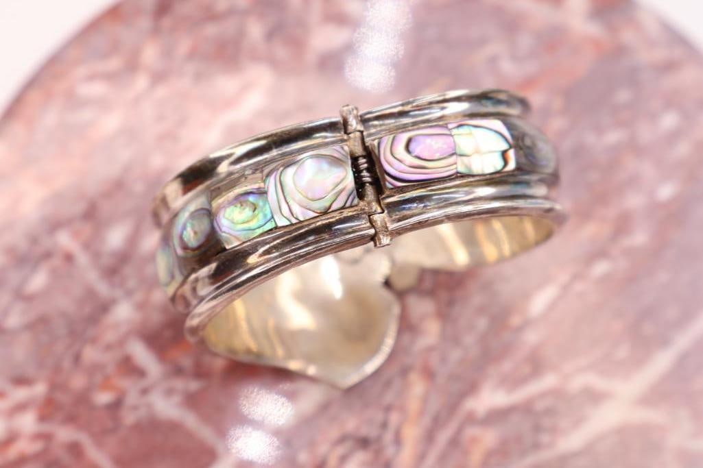 Vintage Jewelry Bracelet Assortment - 4