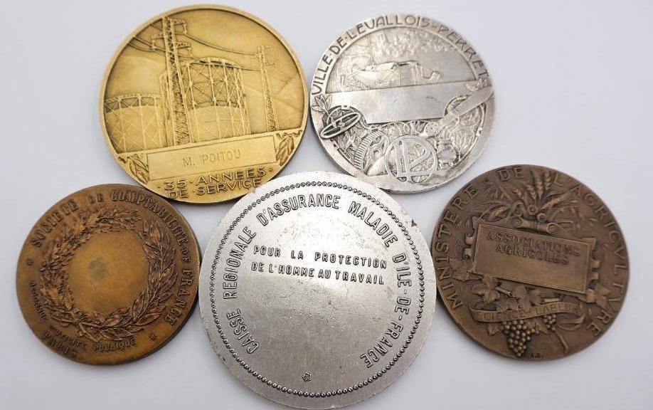 Vintage Bronze Tone Commemorative Art Medallions Lot - 7