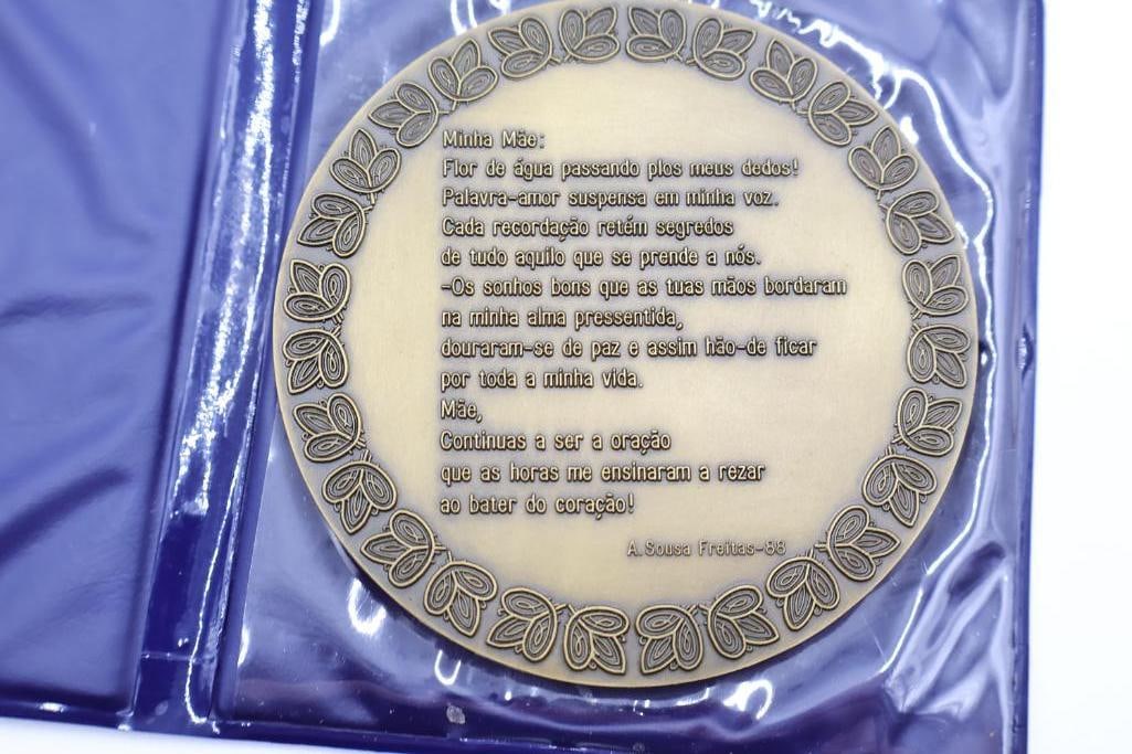 Vintage Religious & Commemorative Medallions Collection - 12