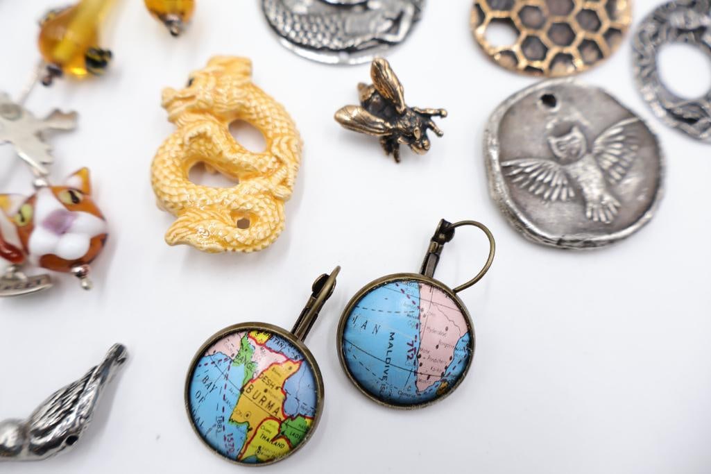 Vintage Costume Jewelry & Novelty Pendant Lot - 7